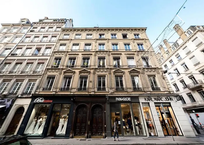 Bourgeois, Deux Chambres, Bellecour Apartment Lyon